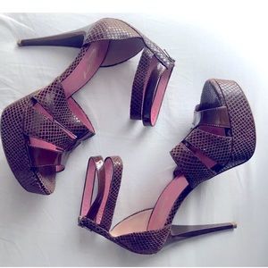 Blugirl Blumarine Brown Ankle Strap Patent & Leather Sexy Platform Heels - Sz 38